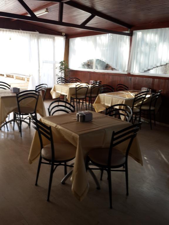 Tumay Hotel Анталия Екстериор снимка